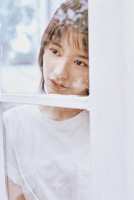 张依墨