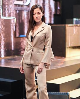 平采娜·乐维瑟派布恩