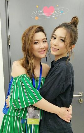 任家萱