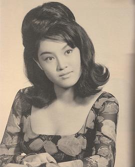 何莉莉
