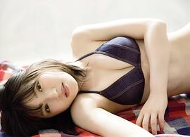 村山彩希