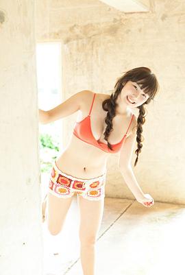 尾島知佳