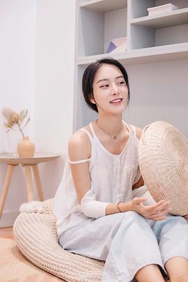 范琦文