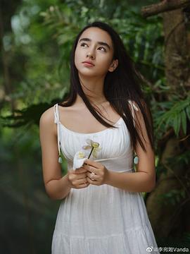 李宛妲