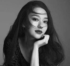 吉娜·爱丽丝