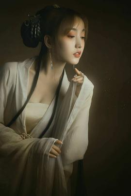 姜贞羽