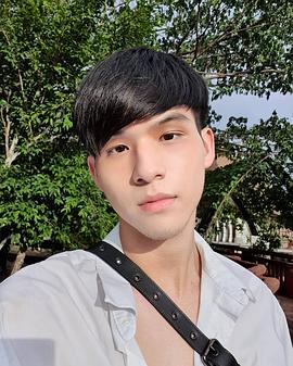 翁拉维·那提通