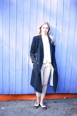 安妮卡·布伦德尔