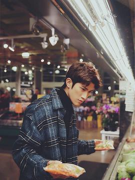 李治廷