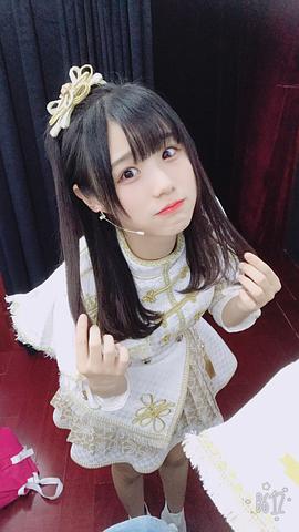 卢静