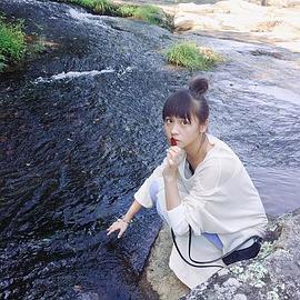 黄姵嘉