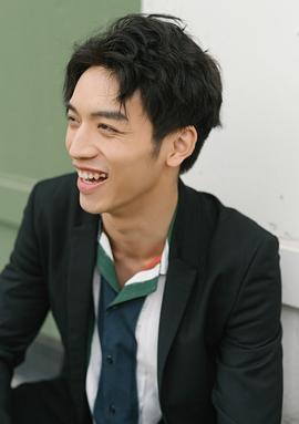 闻典