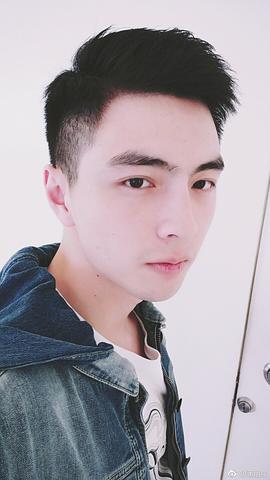 蒲熠星