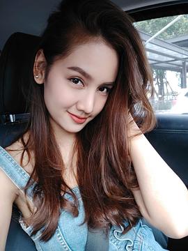 娜彩亚·蒙尼米特