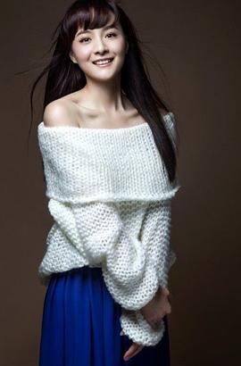 李依伊