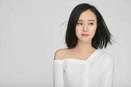 何翯
