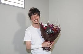 新井浩文