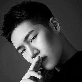 刘一君