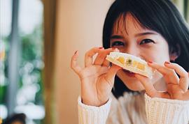 弘中绫香