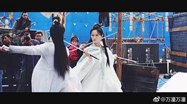 万潼