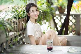 龙政璇