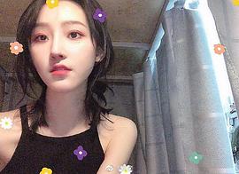 罗奕