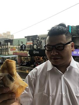 伍嘉纬