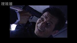 黄日华