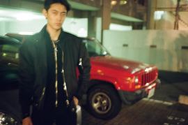 纪凌尘