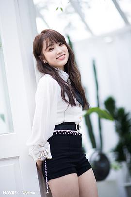 矢吹奈子