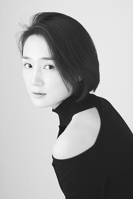 黄婧