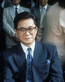王伟
