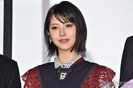 滨边美波