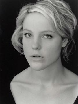 Lydia Fox