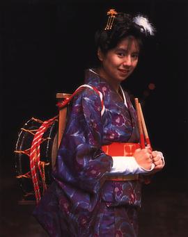 樱树露依