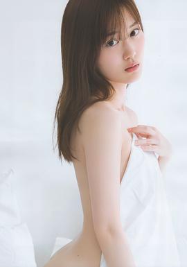山下美月