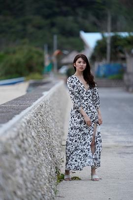 山岸逢花