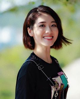 邓佩仪