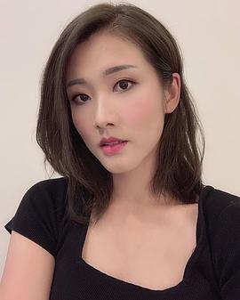 邓佩仪