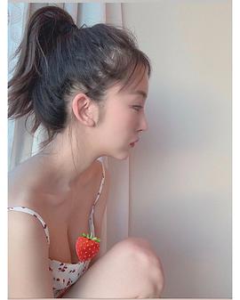 板野友美