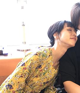 游井亮子