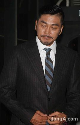 金英浩
