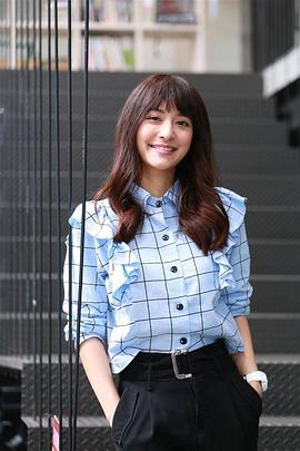 尼塔莎·吉拉尤吉恩