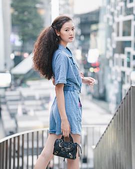 苏莉娅蕾·亚卡蕾