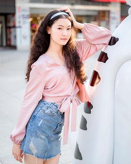 苏莉娅蕾·亚卡蕾