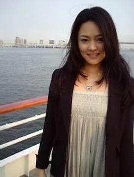 伴杏里
