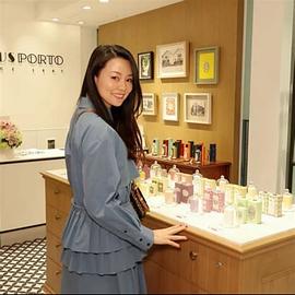 伴杏里