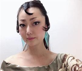 远山景织子