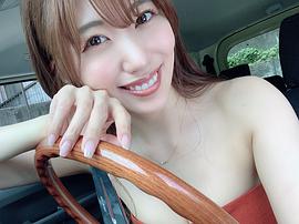 山岸逢花