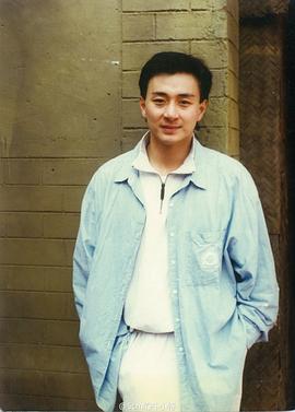 吴岱融